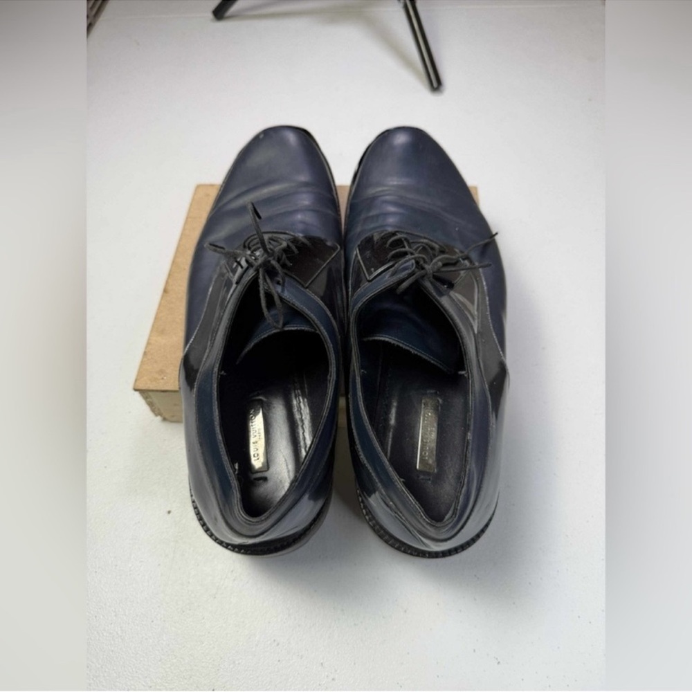 Louis Vuitton Runway Blue Leather
Metal Palace
Derby Shoes Sz 9 - Picture 9 of 15